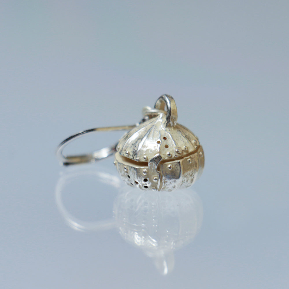 Catarina Helm Earring