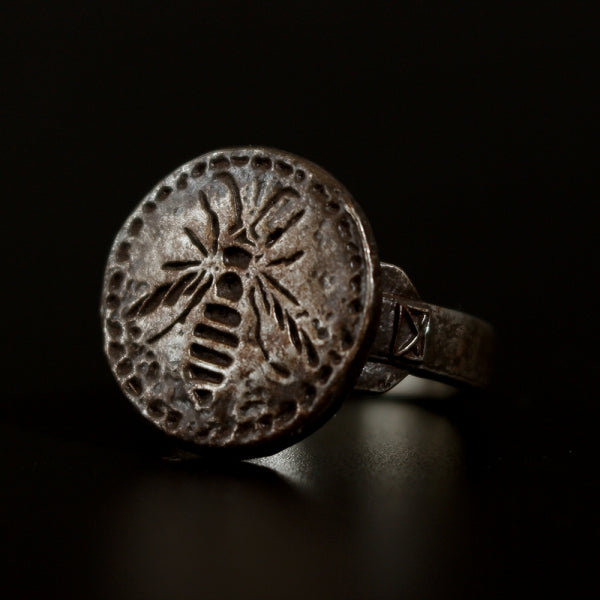 Hornet Ring