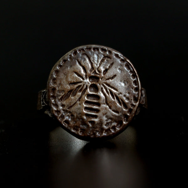 Hornet Ring