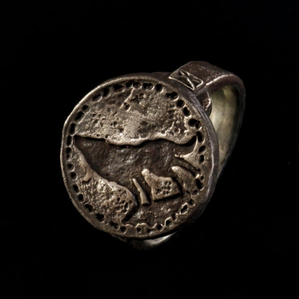 Wolf Ring