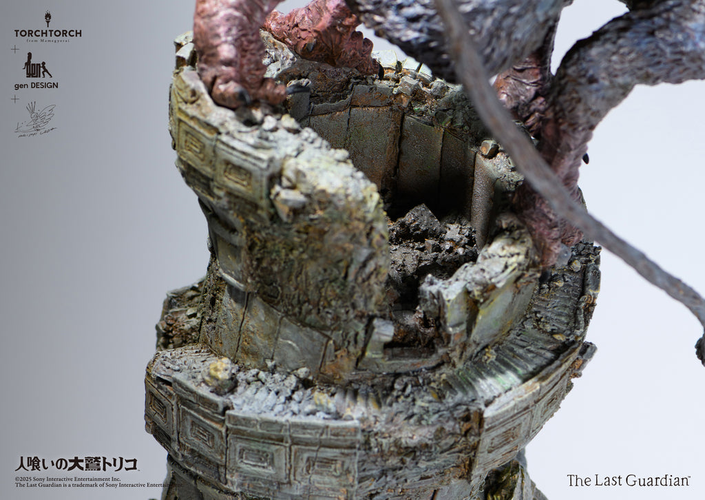 TORCH TORCH + genDESIGN + Akishi Ueda The Last Guardian/ Trico: Art Statue